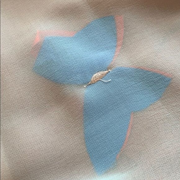 Reversible blue/coral brick butterfly very sheer silk chiffon scarf 22" x 66" - Picture 8 of 11